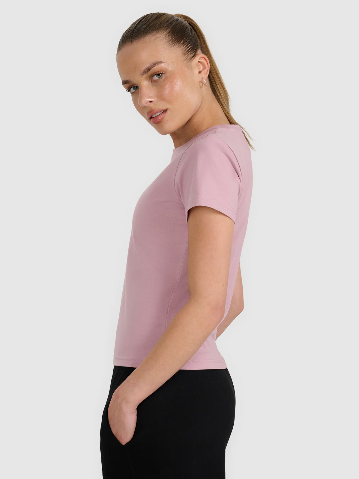 T-shirt slim z nadrukiem damski