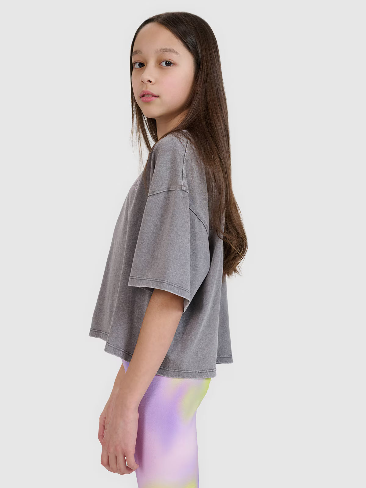 T-shirt oversize crop top z nadrukiem dziewczęcy