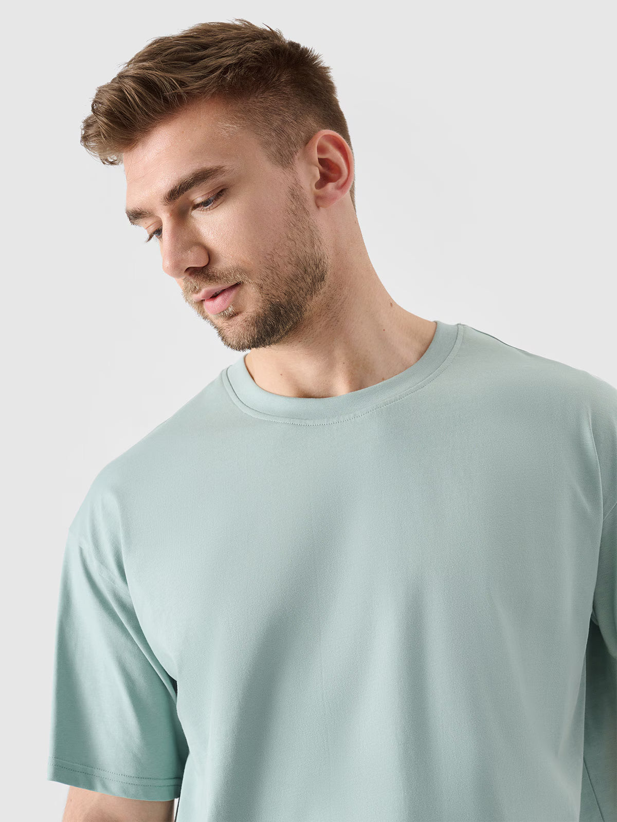 T-shirt oversize z nadrukiem męski