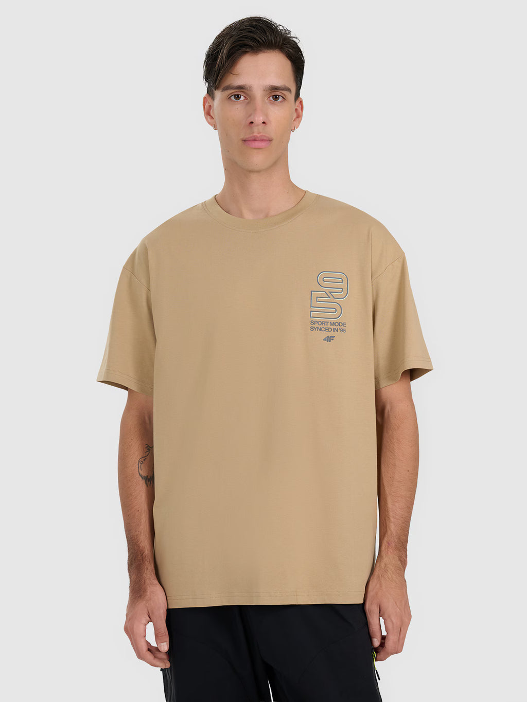 T-shirt oversize z nadrukiem męski