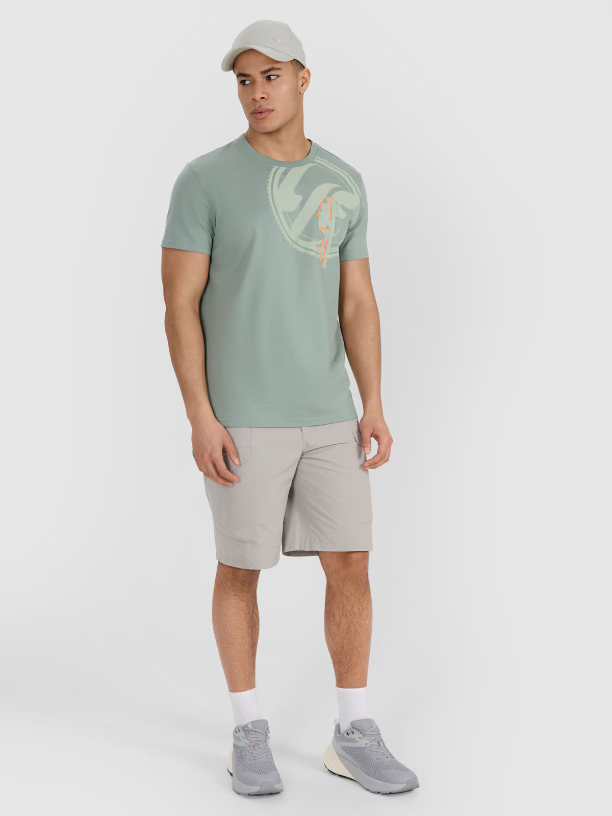 T-shirt regular z nadrukiem męski
