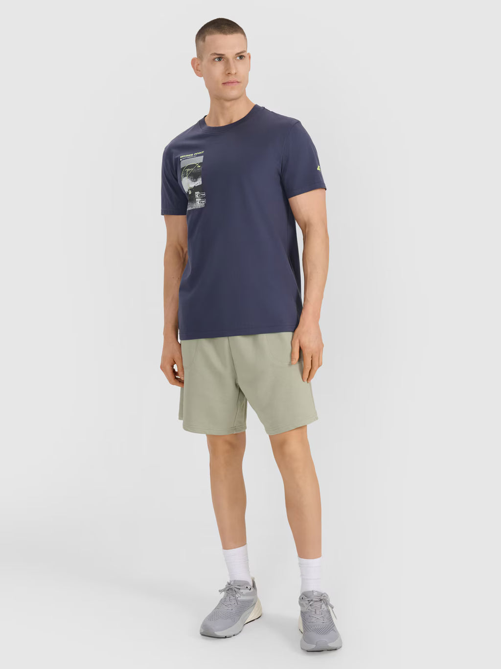T-shirt regular z nadrukiem męski