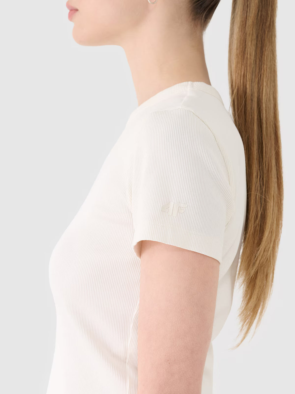 T-shirt slim z prążkowanej dzianiny damski