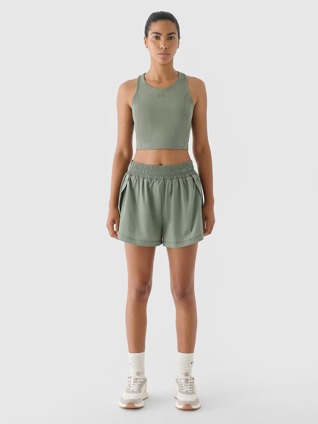 Crop top treningowy szybkoschnący 4F x Anna Lewandowska