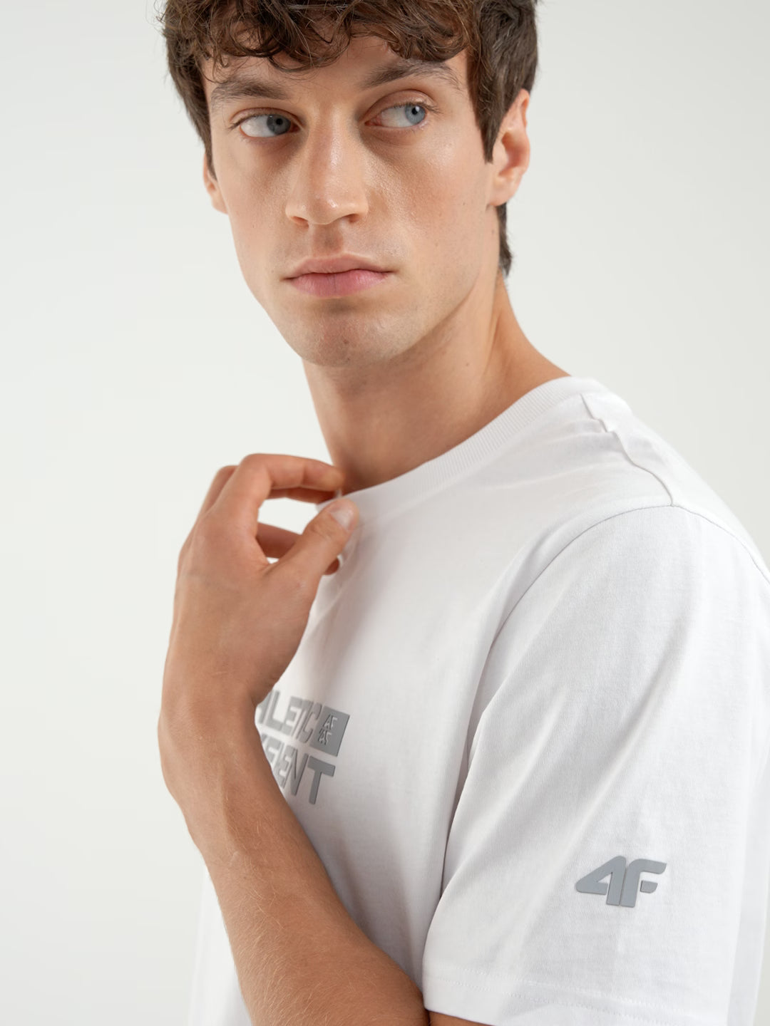 T-shirt regular z nadrukiem męski