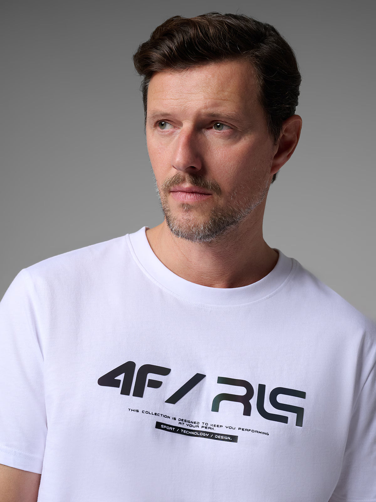 T-shirt regular z nadrukiem męski 4F x Robert Lewandowski