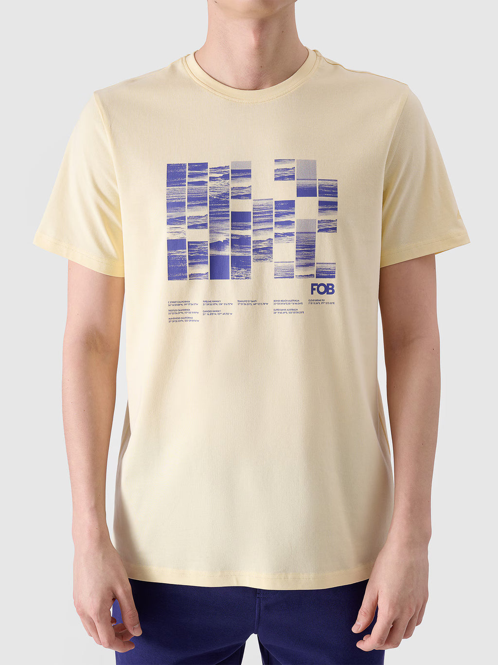 T-shirt regular z nadrukiem męski