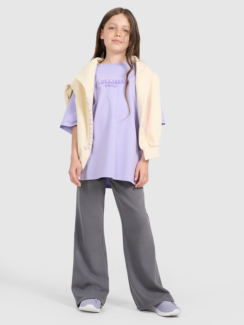 T-shirt oversize z nadrukiem dziewczęcy