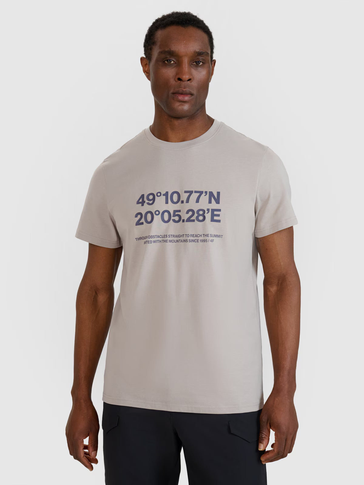 T-shirt regular z nadrukiem męski