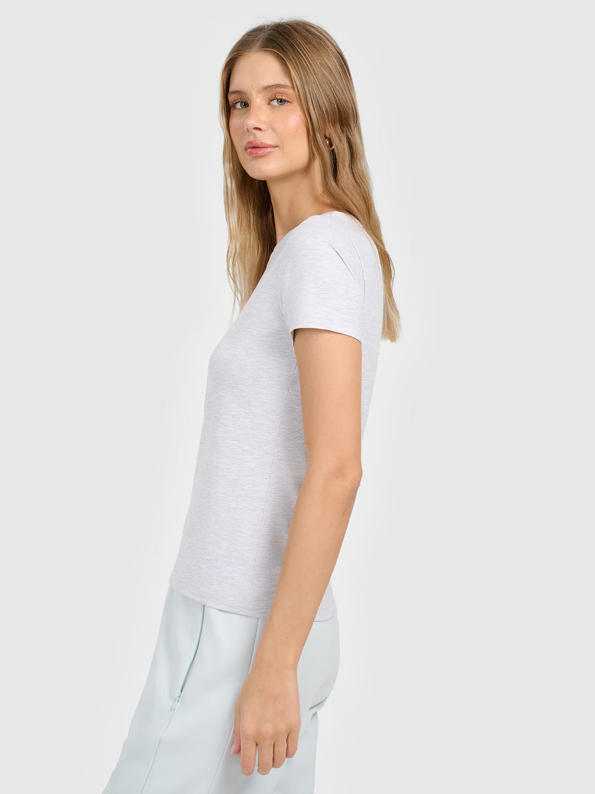 T-shirt slim gładki damski