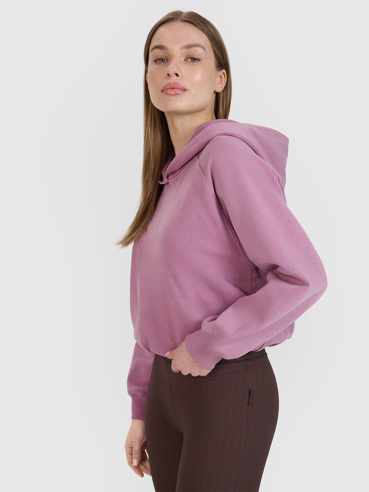 Bluza dresowa cropped nierozpinana z kapturem damska 4F x Anna Lewandowska