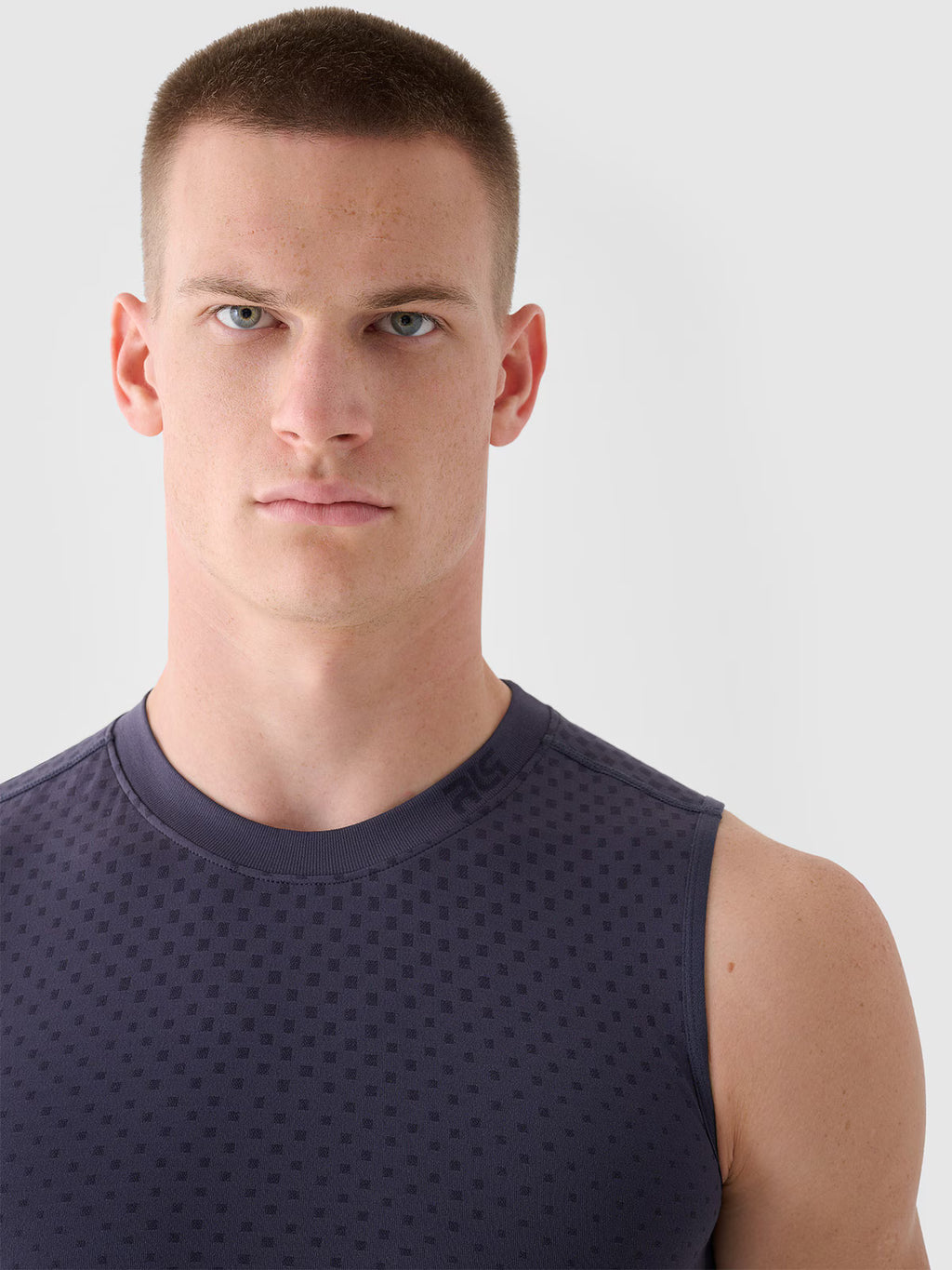 Tank top treningowy bezszwowy szybkoschnący męski 4F x Robert Lewandowski