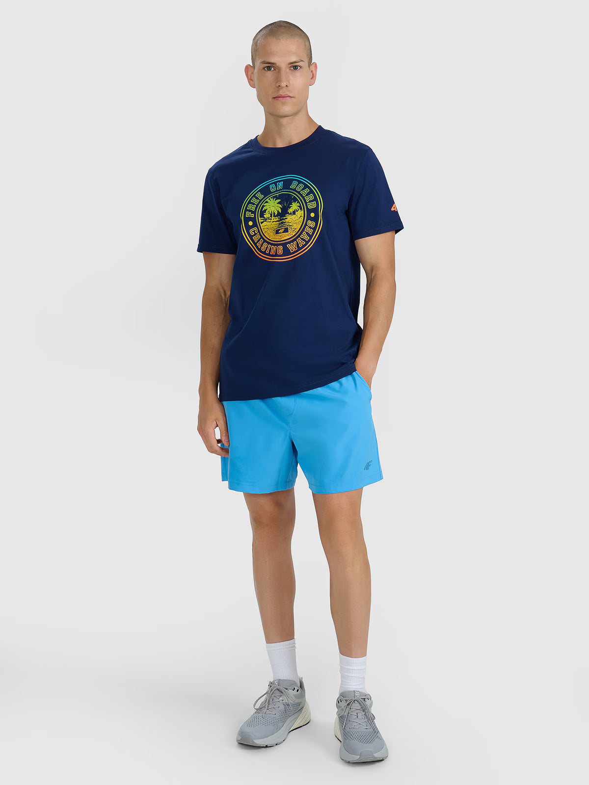 T-shirt regular z nadrukiem męski