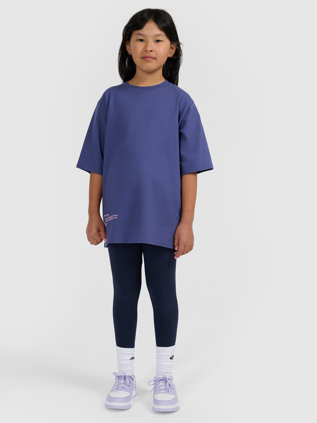 T-shirt oversize z nadrukiem dziewczęcy