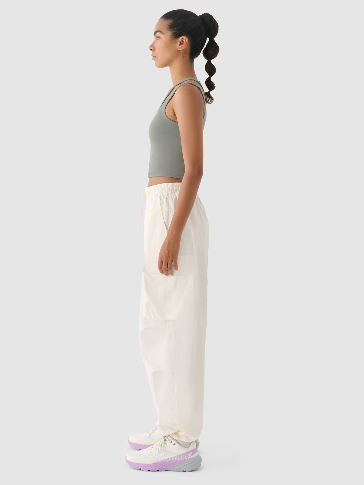 Spodnie oversize cargo damskie 4F x Anna Lewandowska
