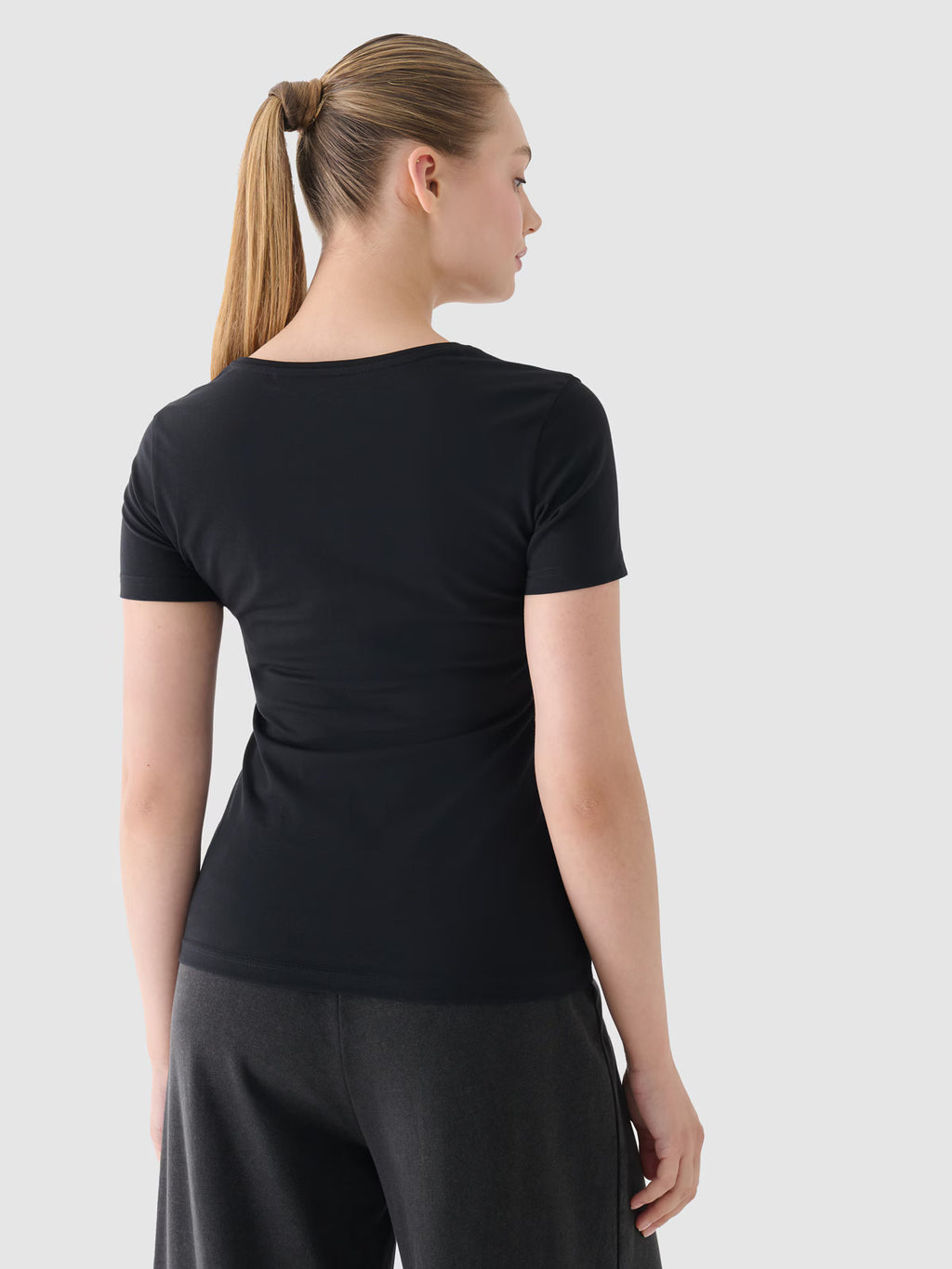 T-shirt slim z nadrukiem damski