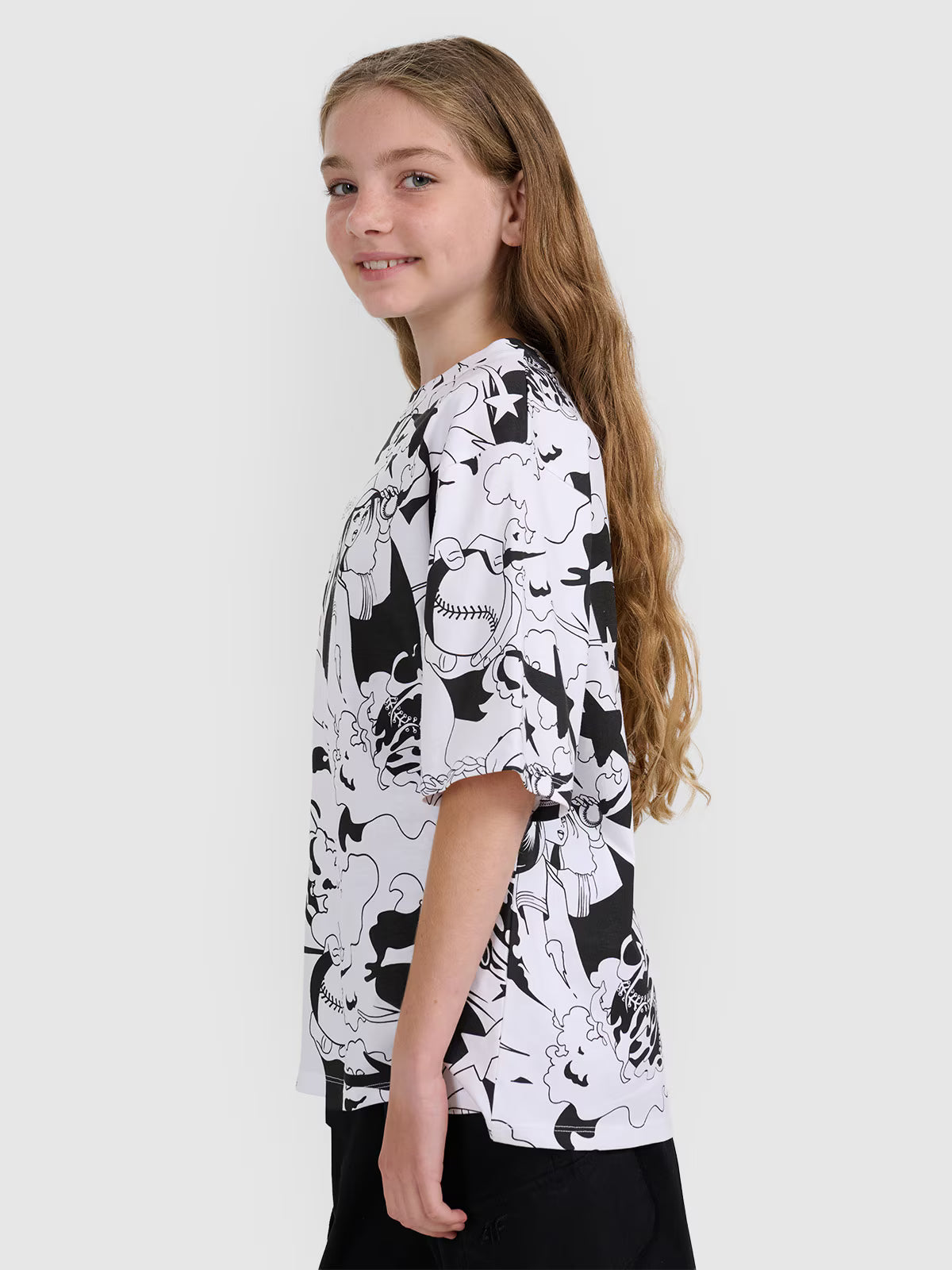 T-shirt oversize z nadrukiem dziewczęcy