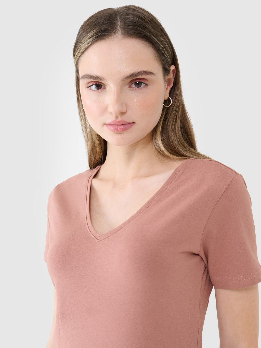 T-shirt slim gładki damski