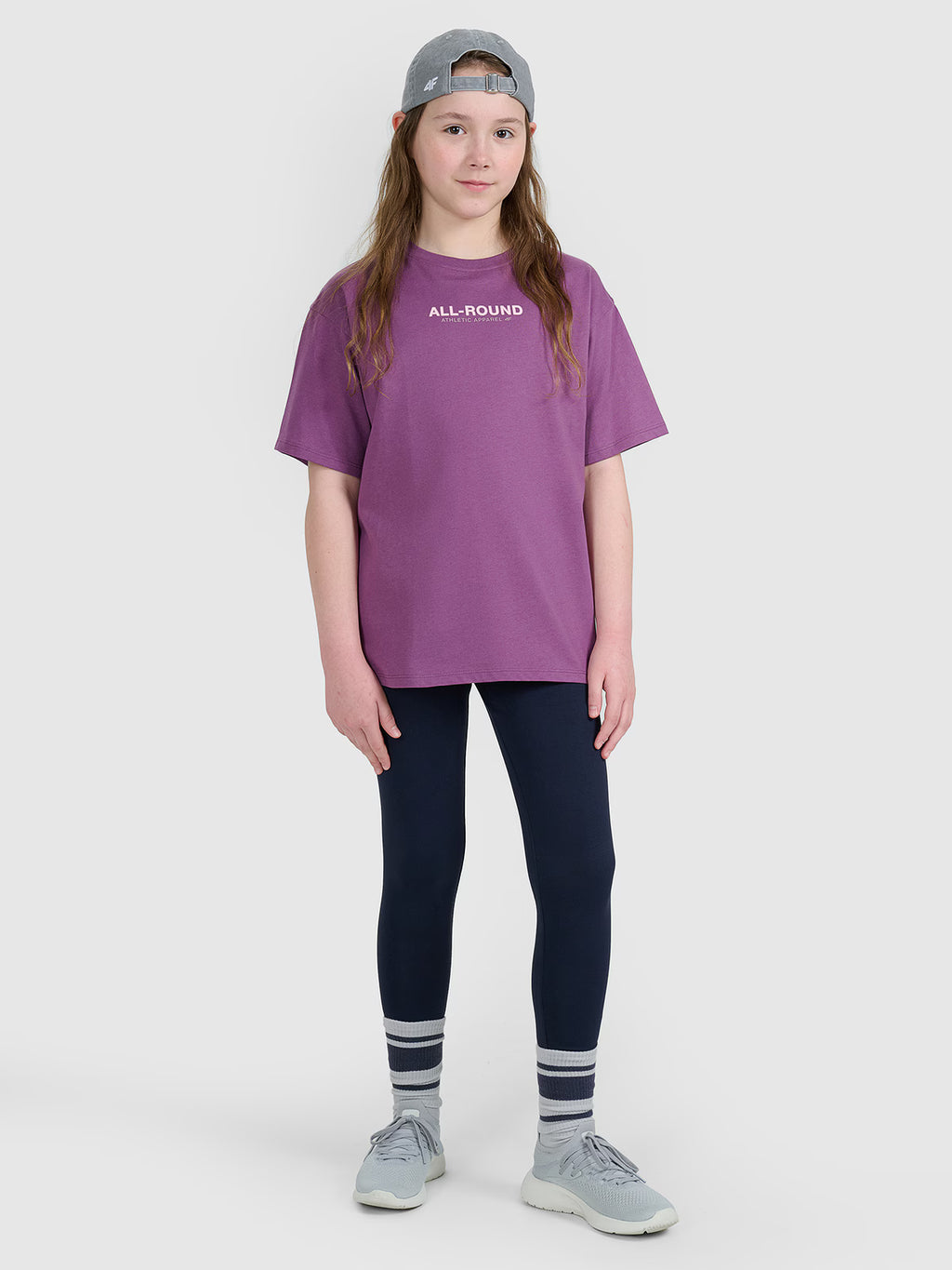 T-shirt oversize z nadrukiem dziewczęcy