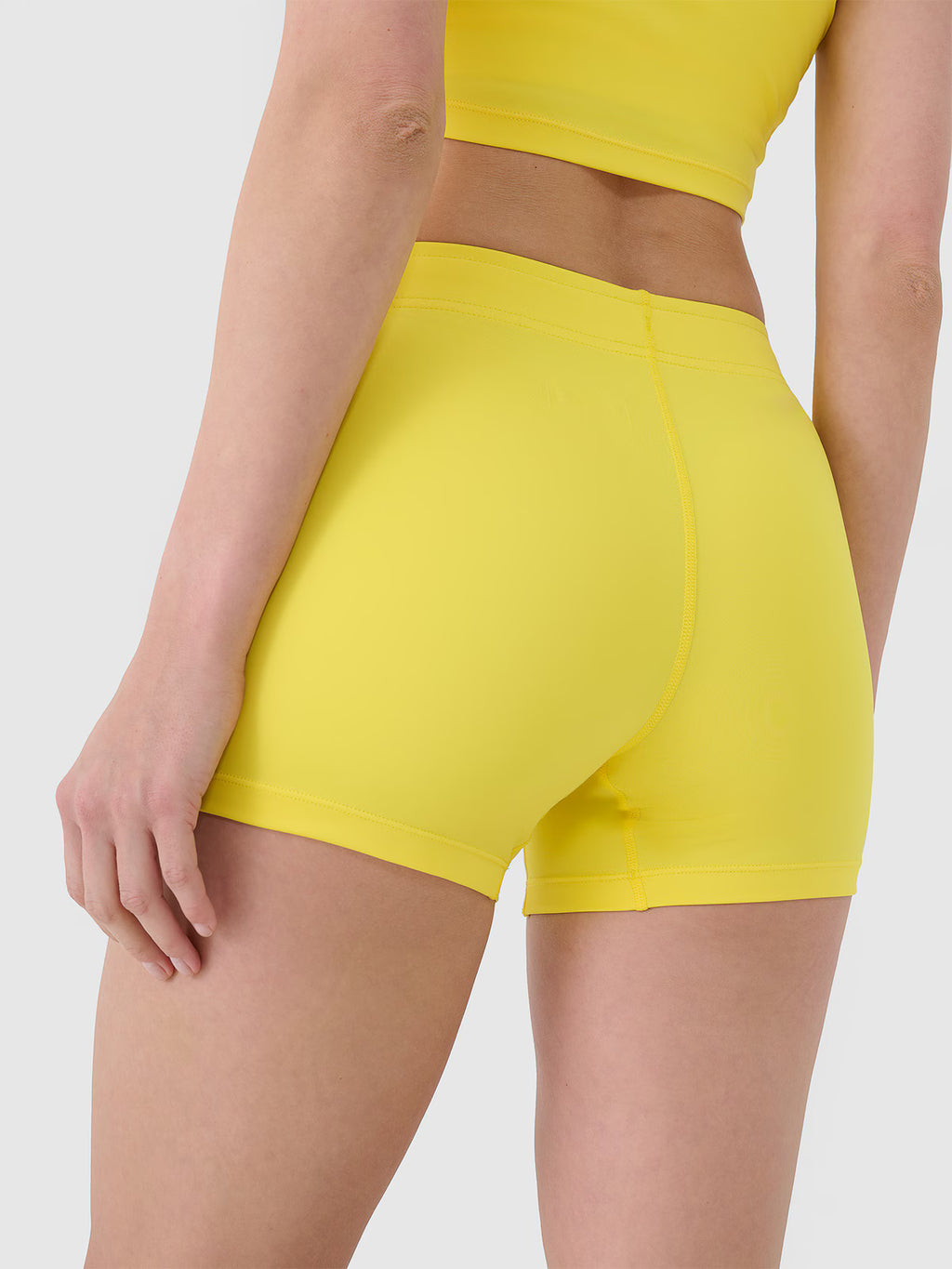 Legginsy krótkie treningowe damskie
