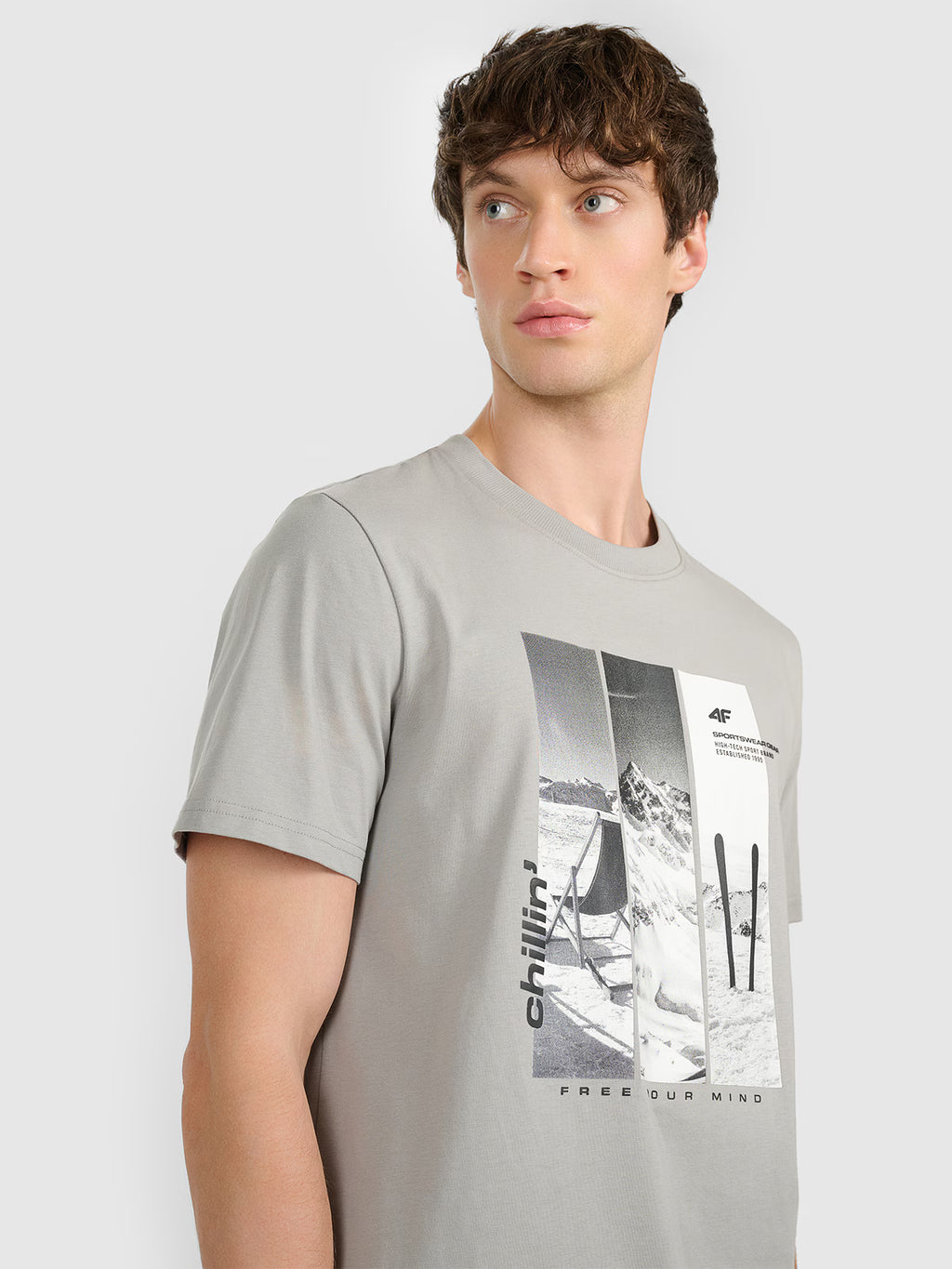 T-shirt regular z nadrukiem męski