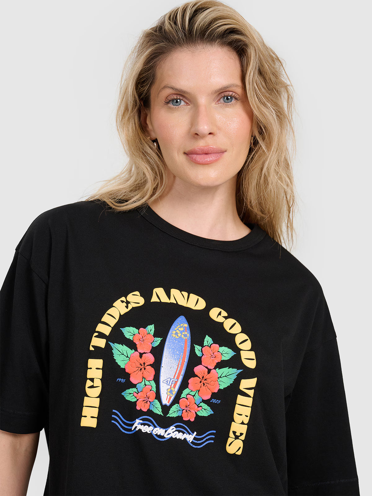 T-shirt oversize z nadrukiem damski