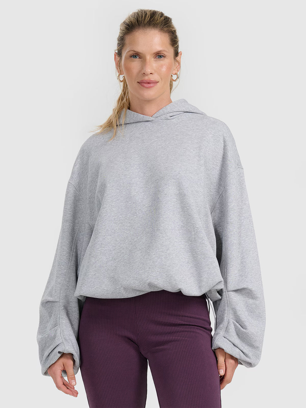 Bluza dresowa nierozpinana z kapturem damska
