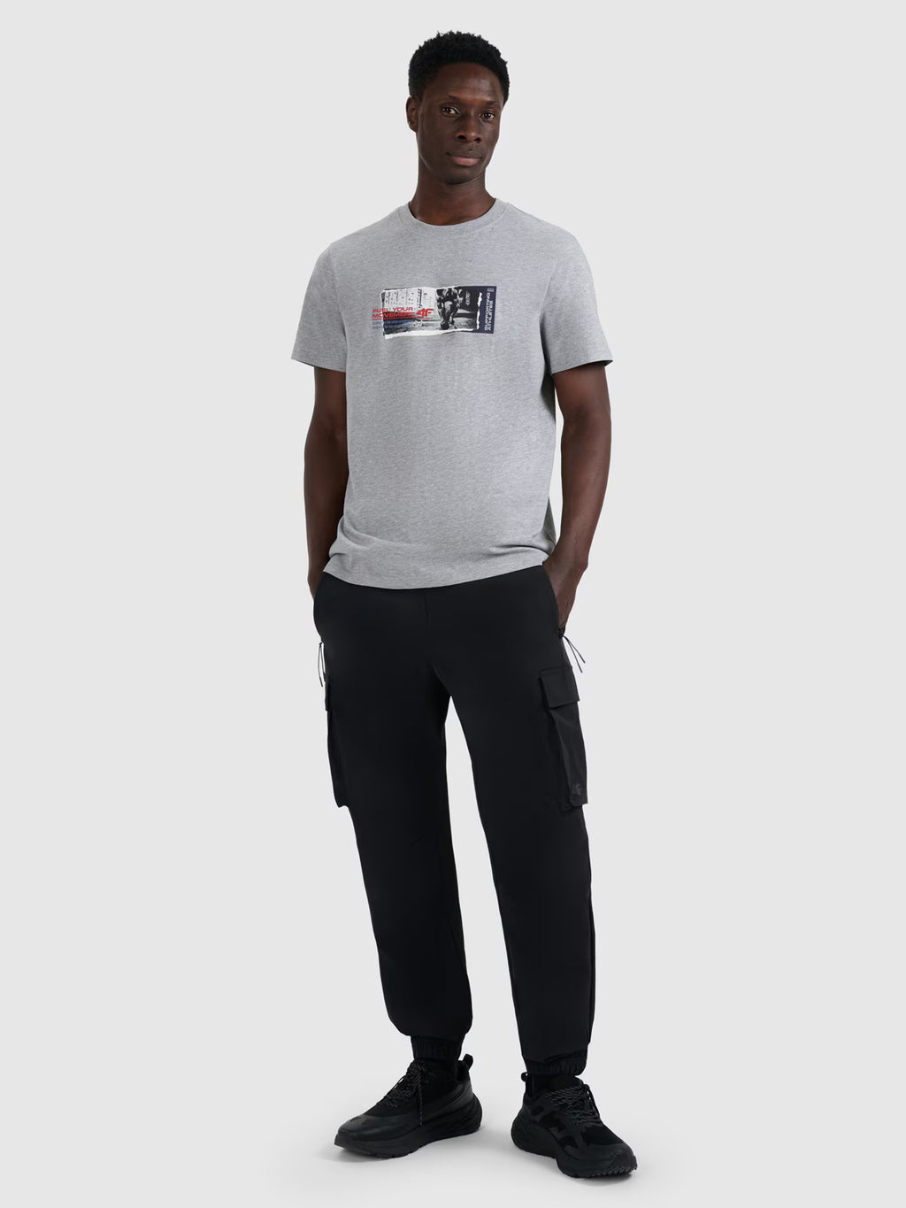 T-shirt regular z nadrukiem męski