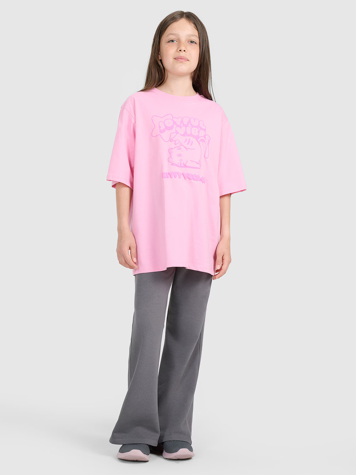 T-shirt oversize z nadrukiem dziewczęcy