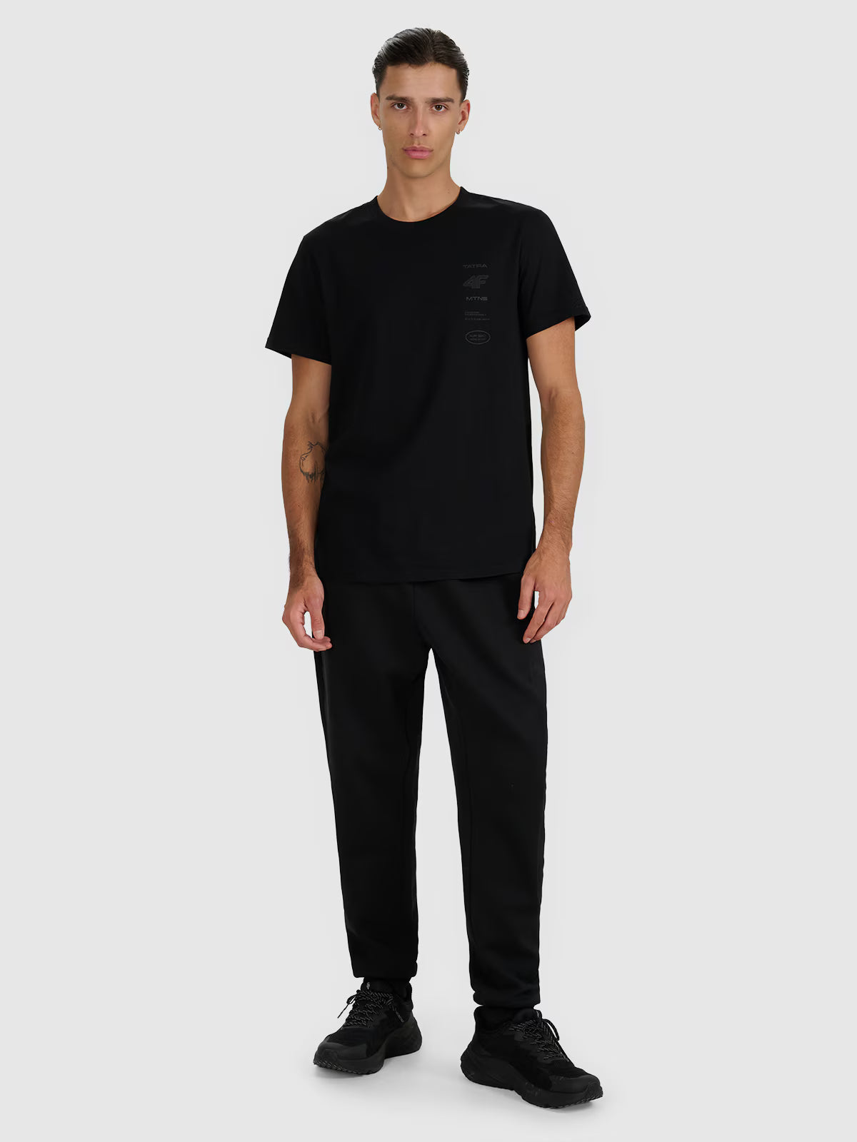 T-shirt regular z nadrukiem męski
