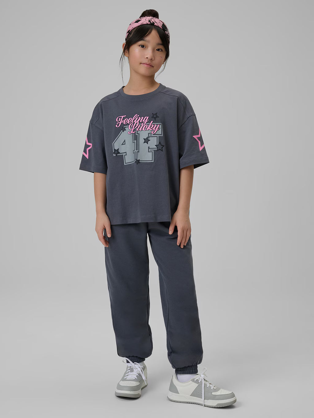T-shirt loose z nadrukiem dziewczęcy