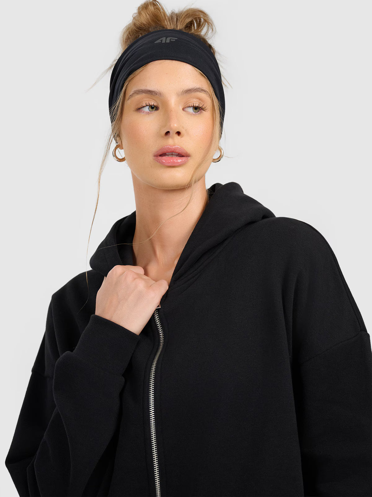 Bluza dresowa rozpinana z kapturem damska