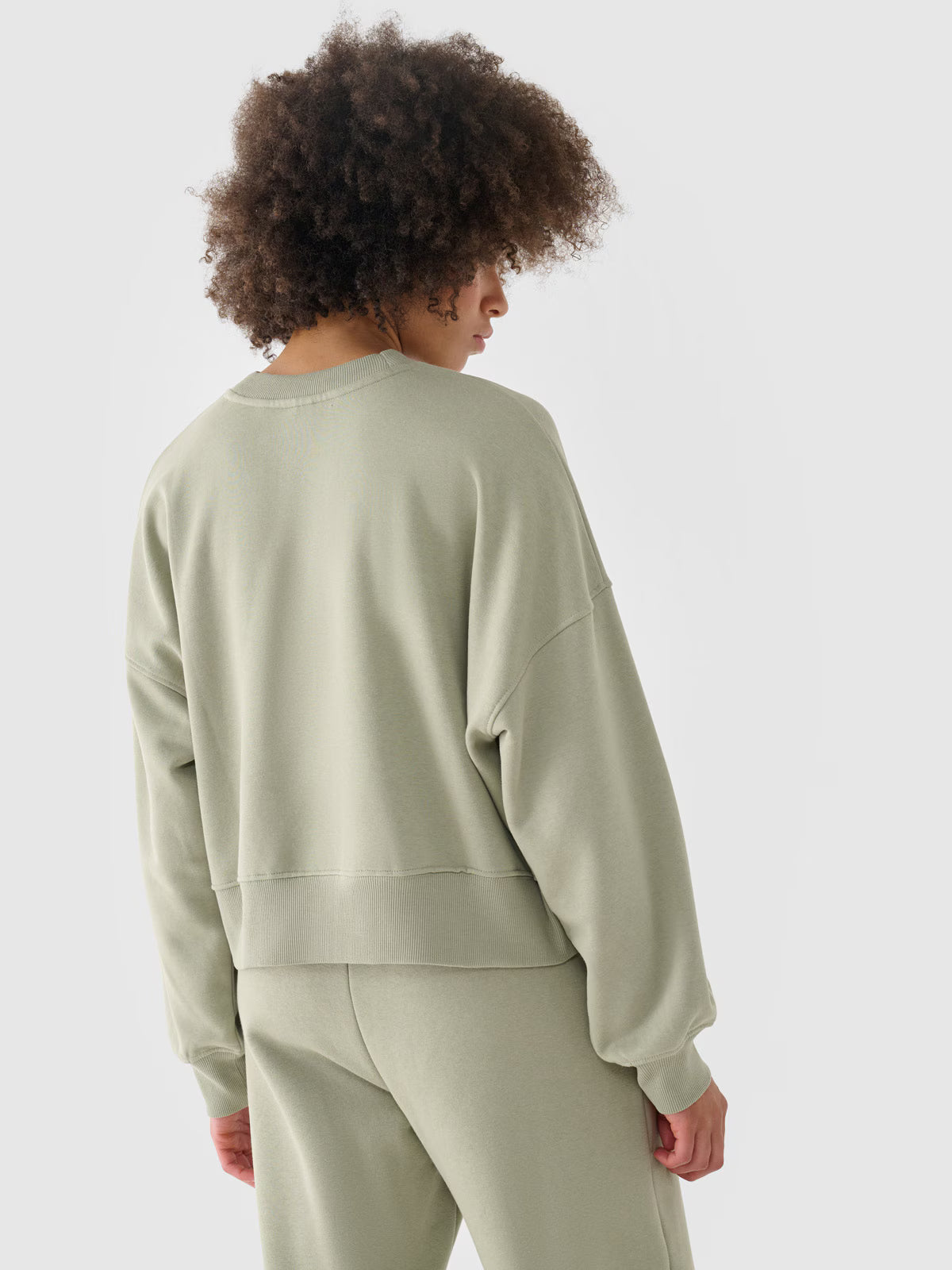 Bluza dresowa oversize nierozpinana bez kaptura damska