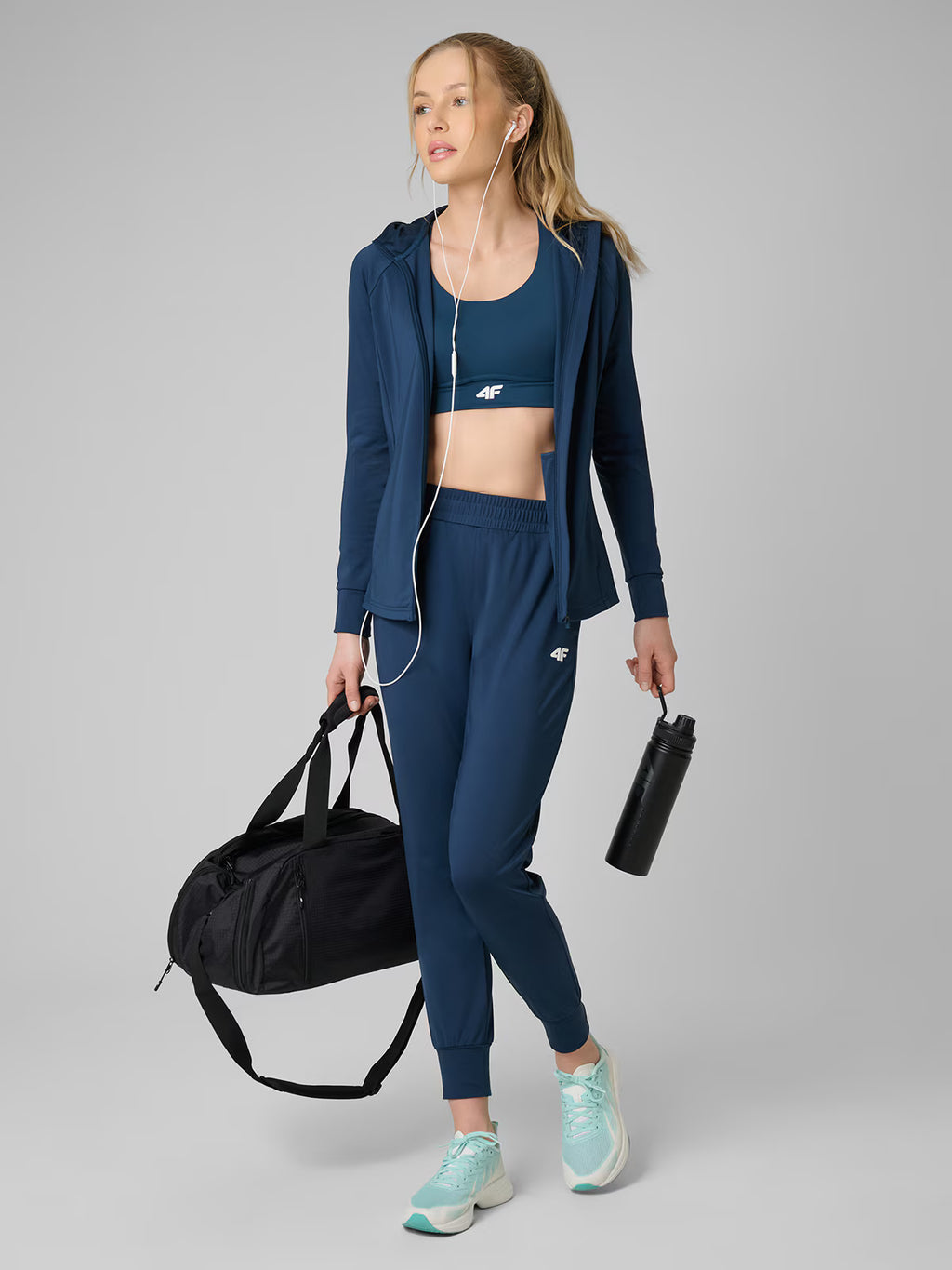 Bluza treningowa slim z kapturem damska