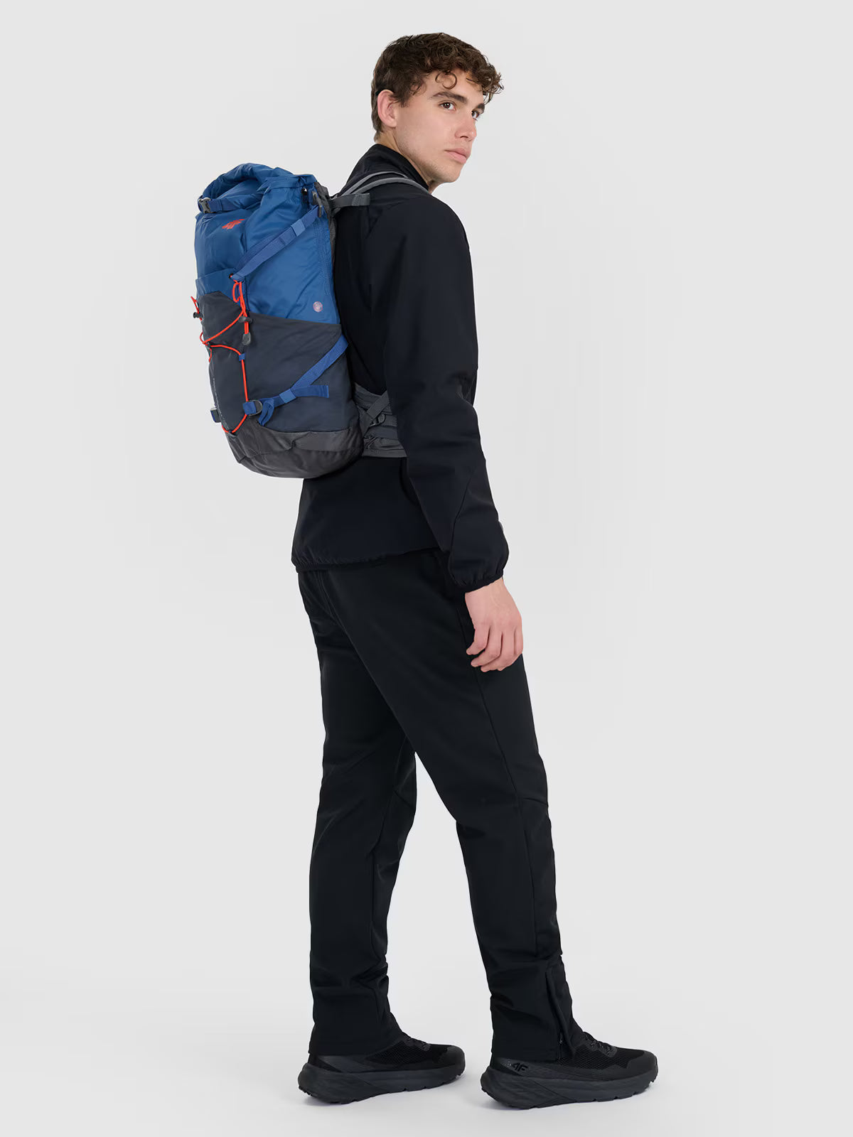 Plecak trekkingowy (30 L)