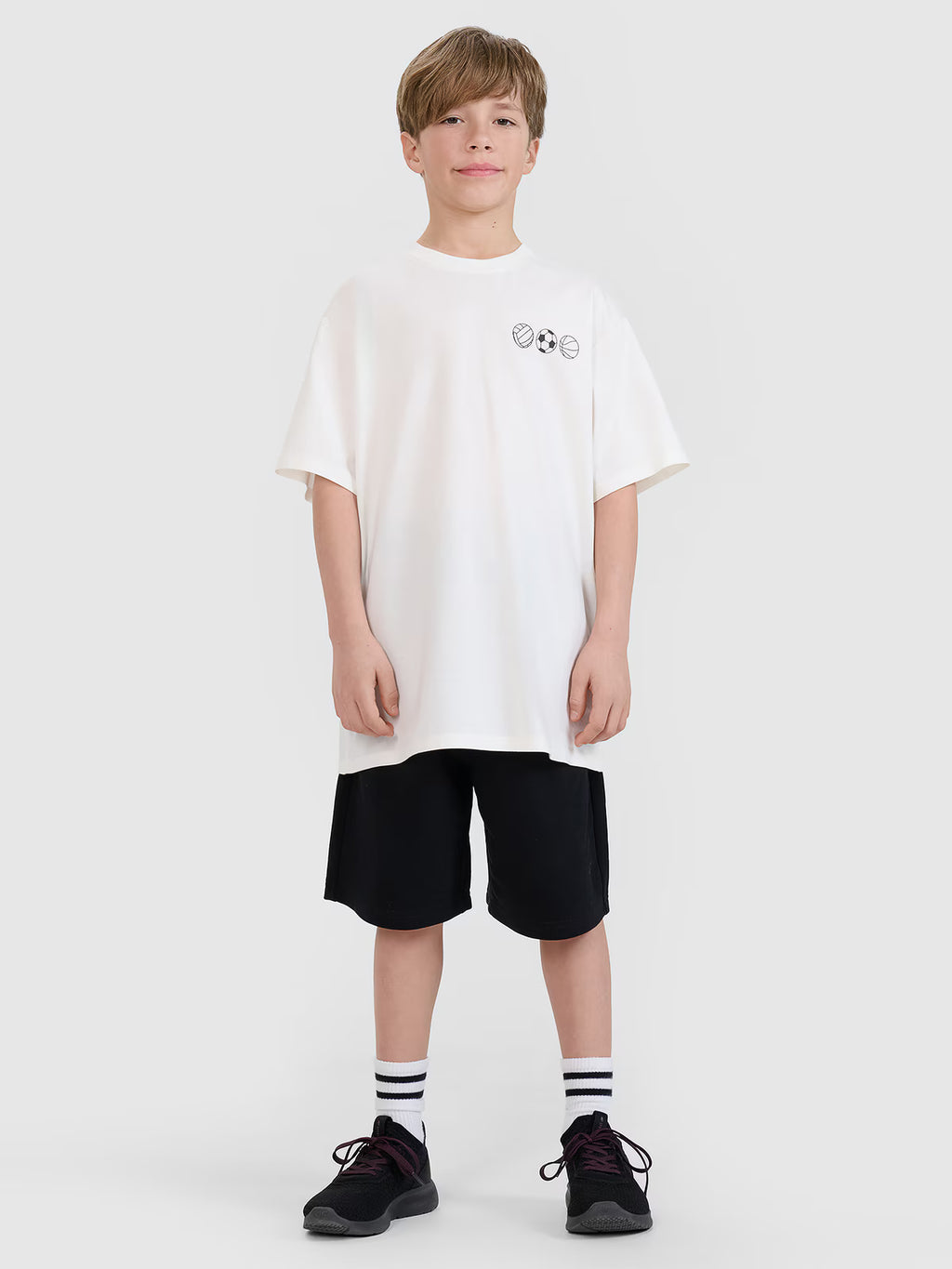 T-shirt oversize z nadrukiem chłopięcy