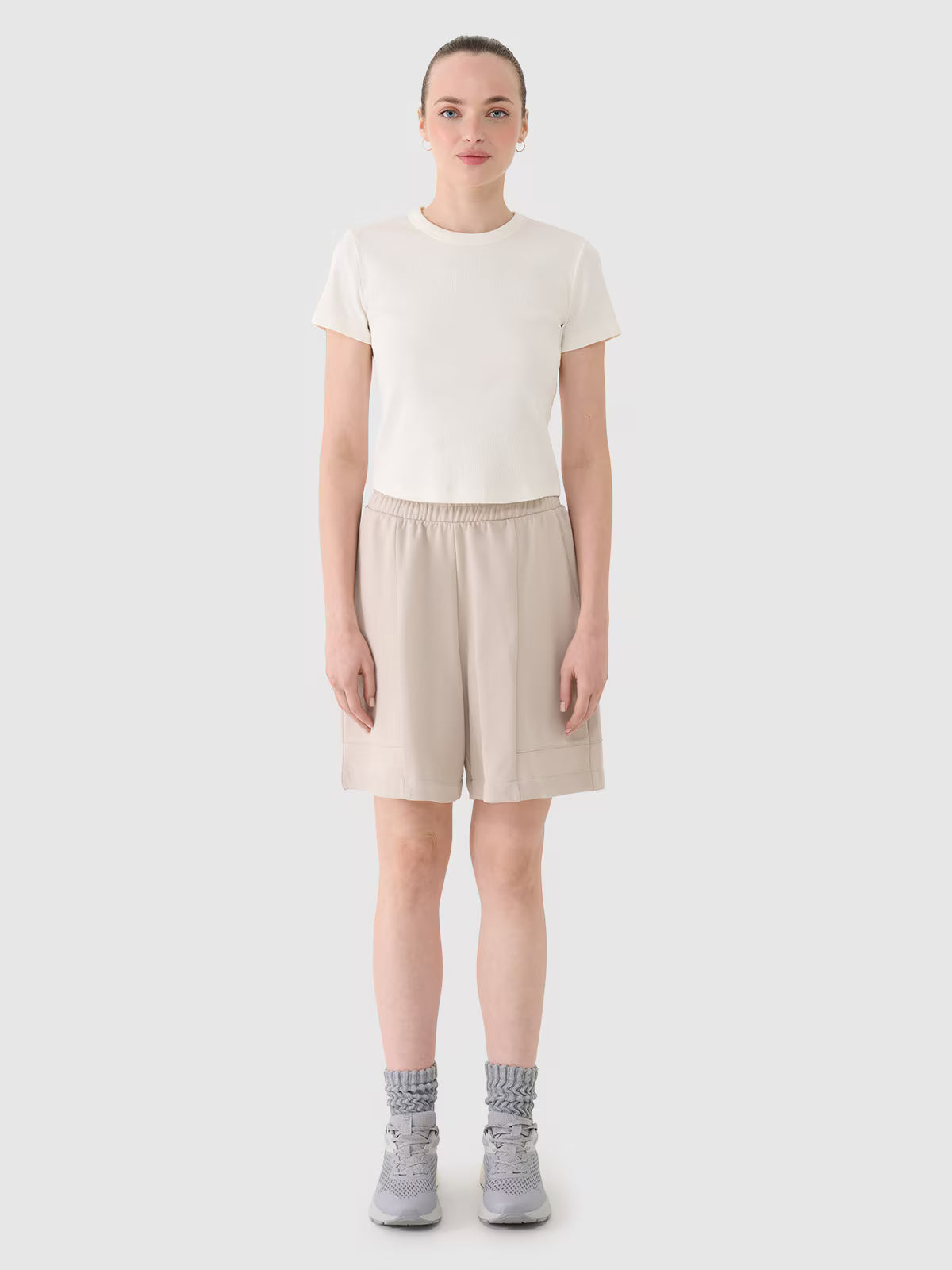 T-shirt slim z prążkowanej dzianiny damski