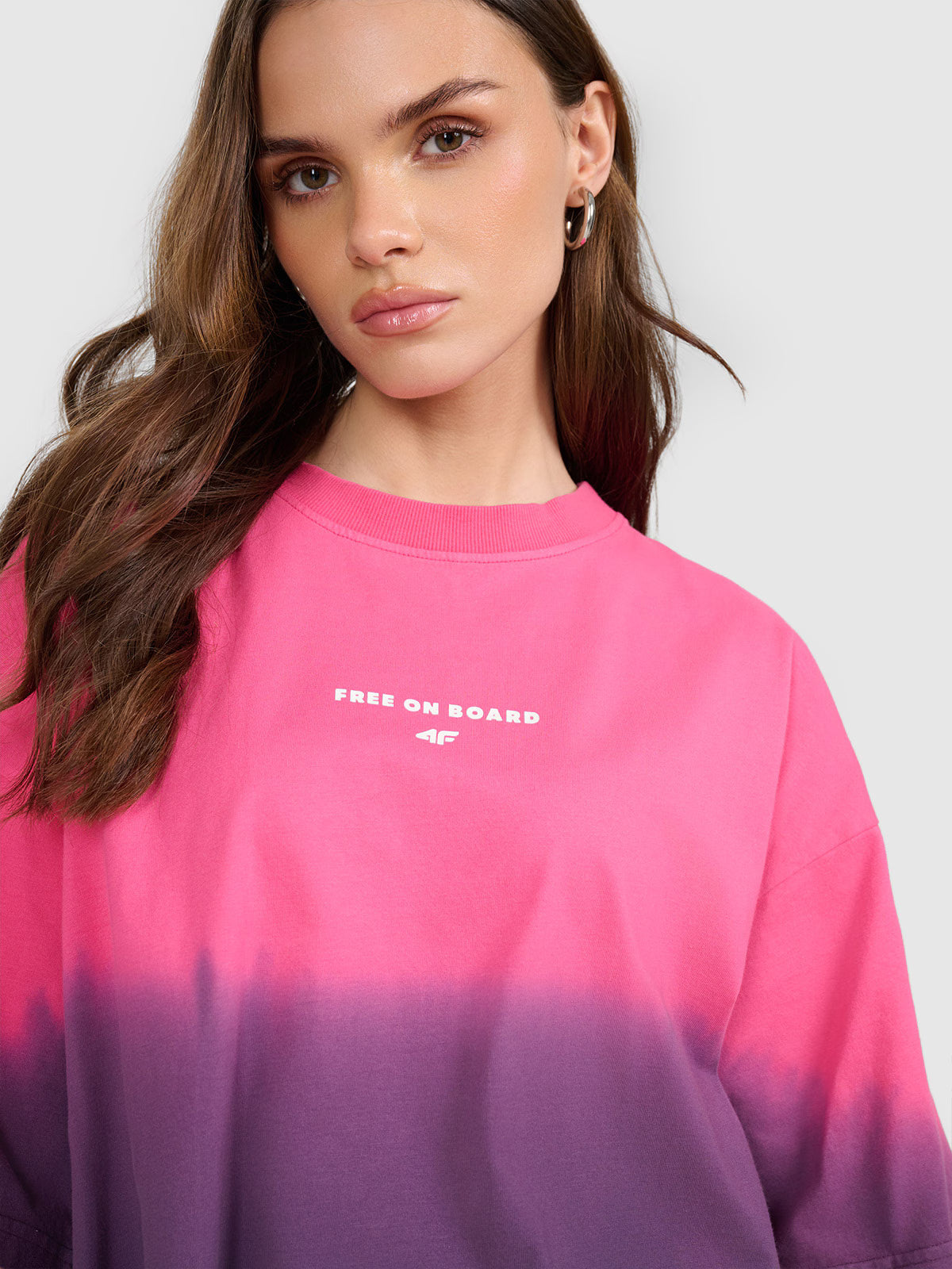 T-shirt loose z nadrukiem damski