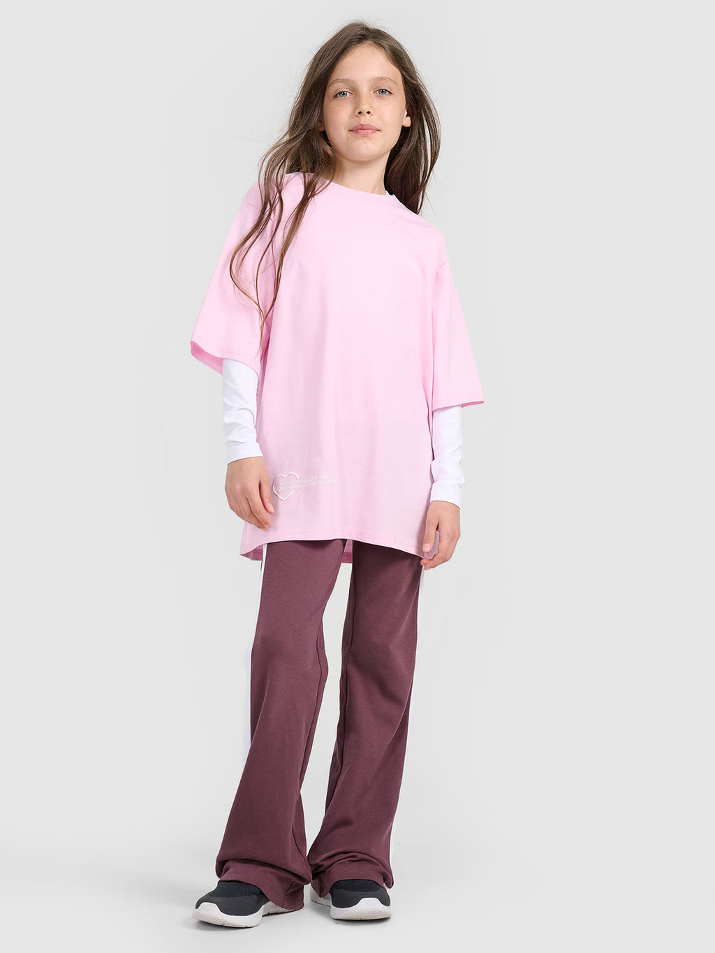 T-shirt oversize z nadrukiem dziewczęcy