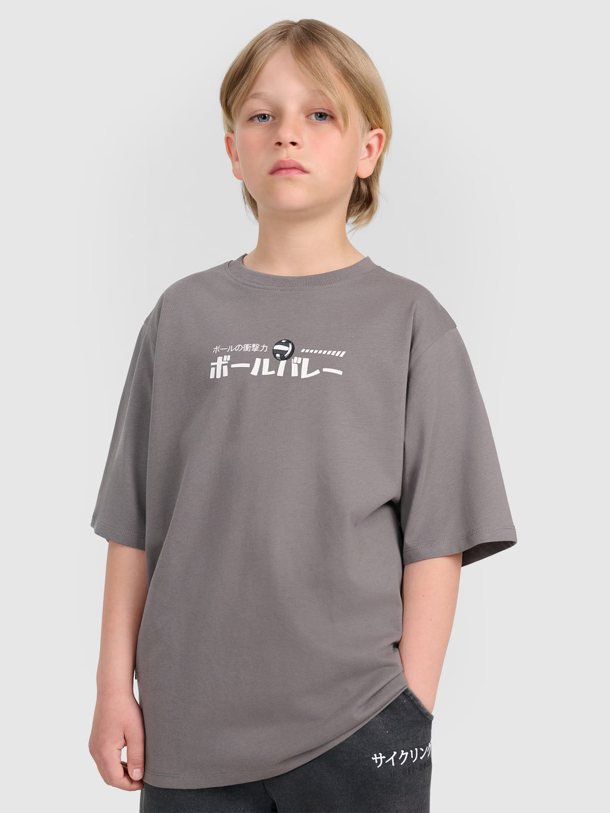 T-shirt oversize z nadrukiem chłopięcy