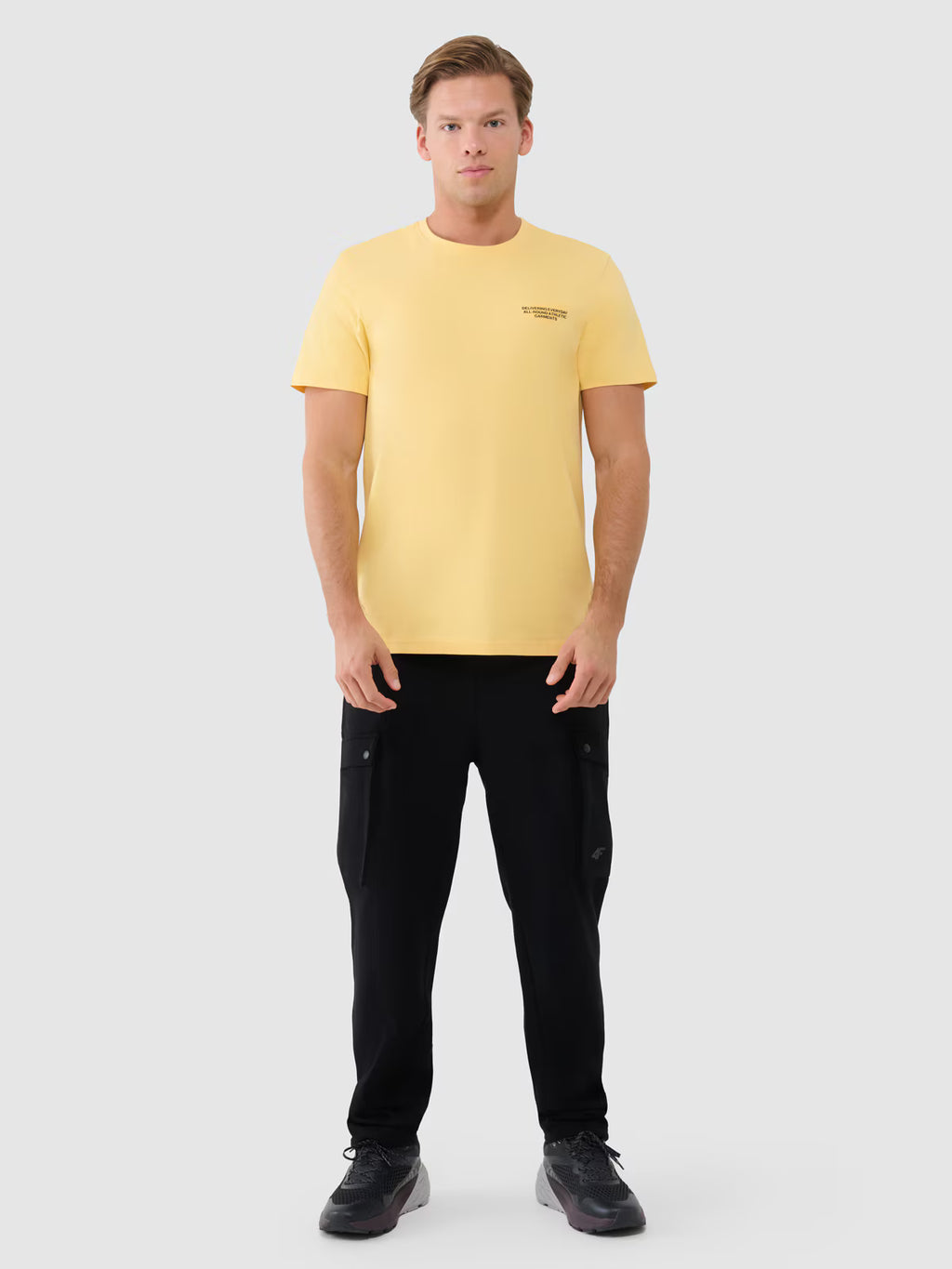 T-shirt regular z nadrukiem męski