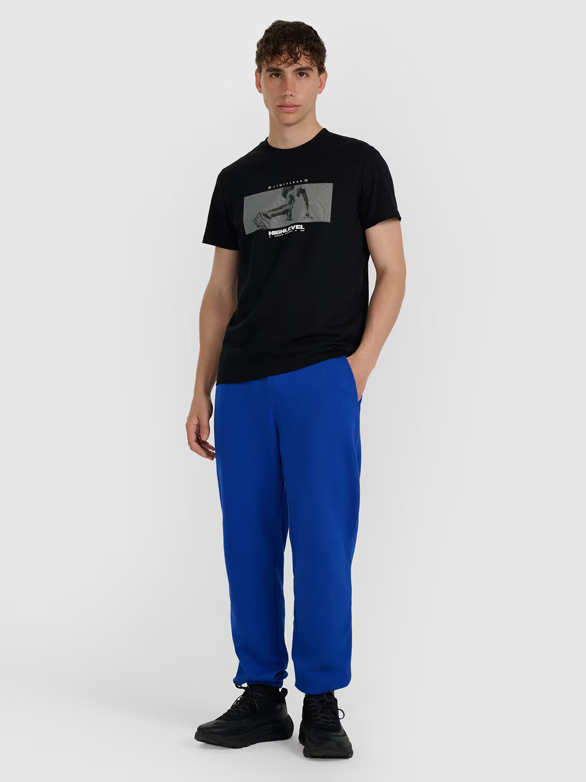 T-shirt regular z nadrukiem męski