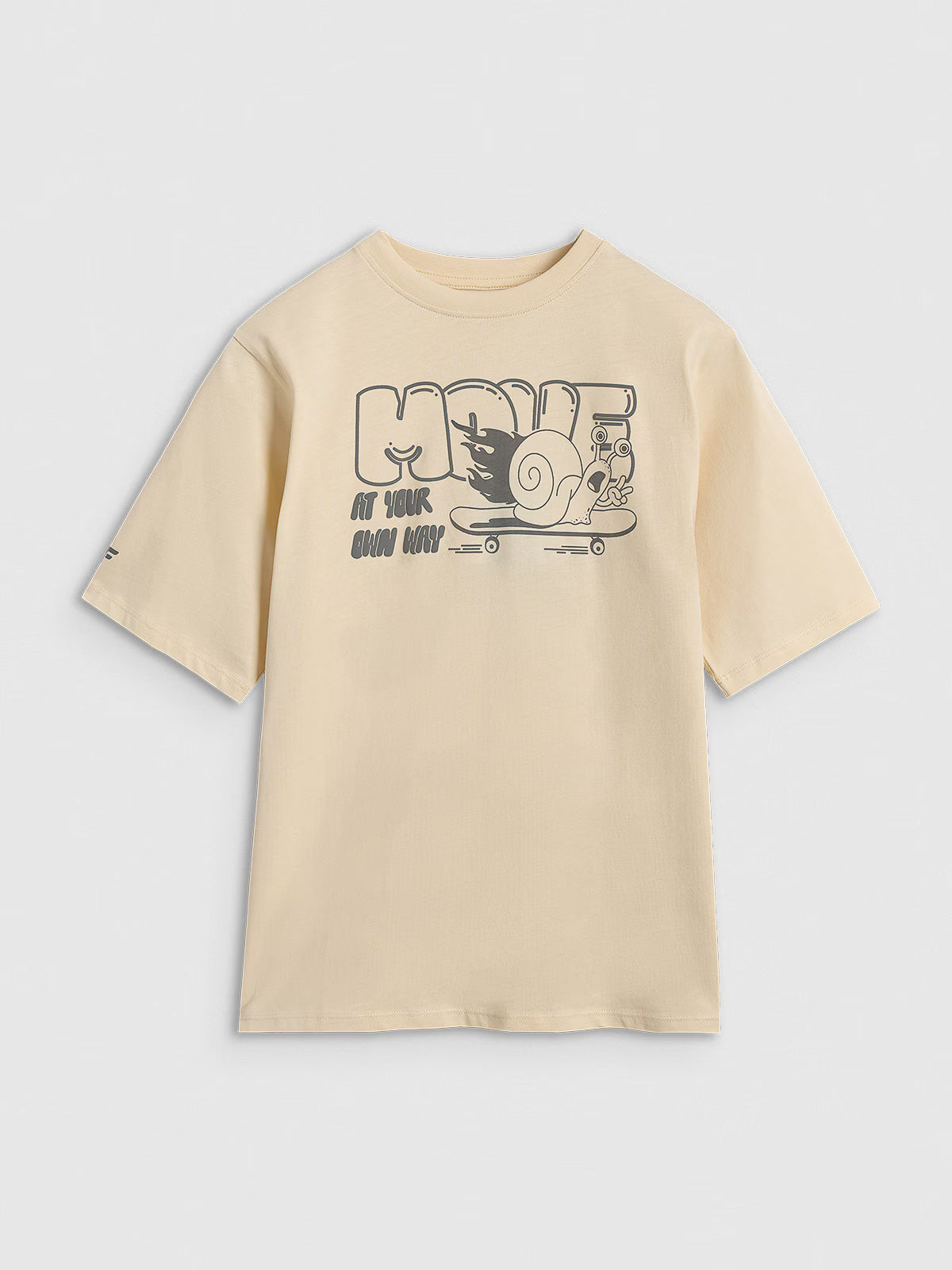 T-shirt oversize z nadrukiem chłopięcy