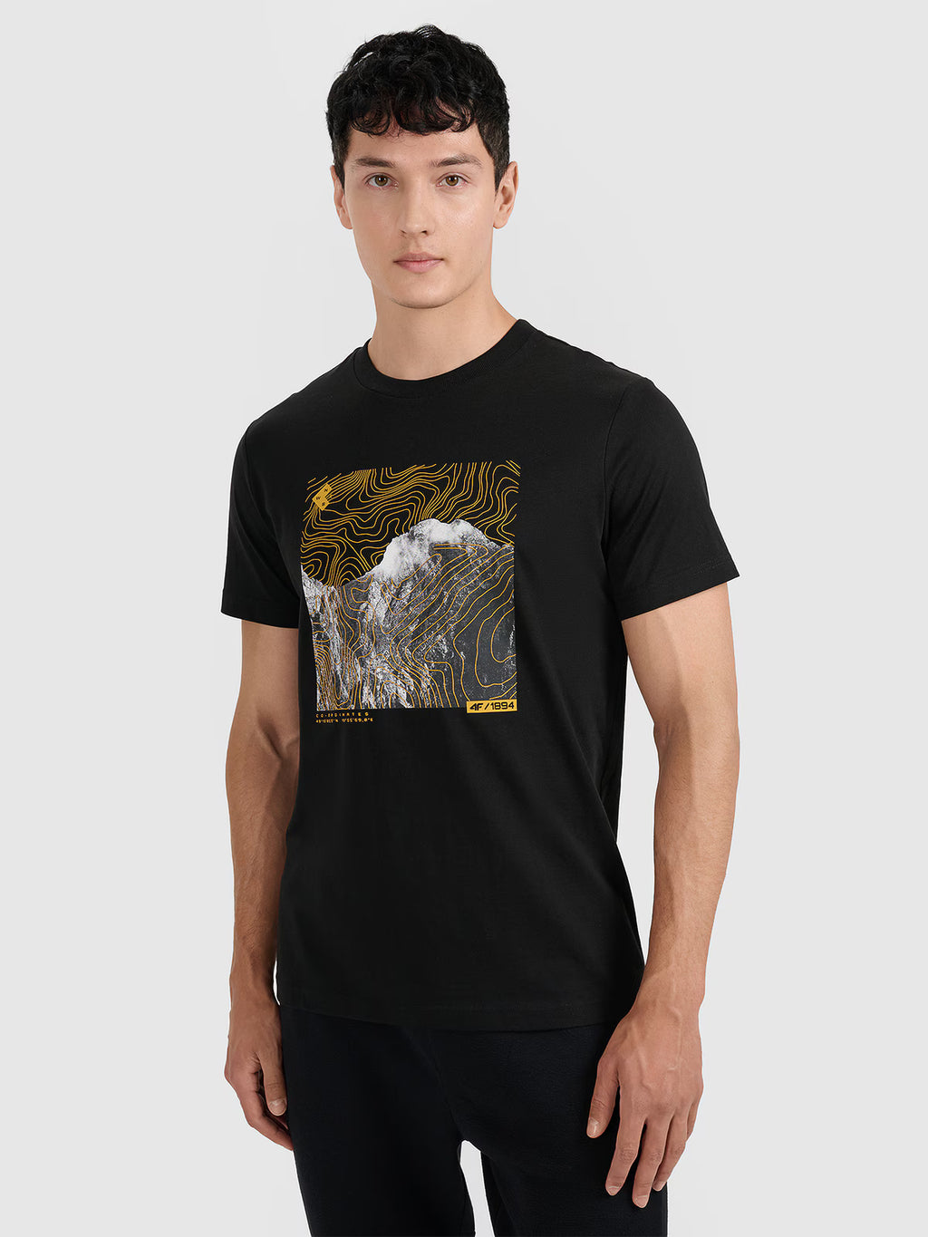 T-shirt regular z nadrukiem męski