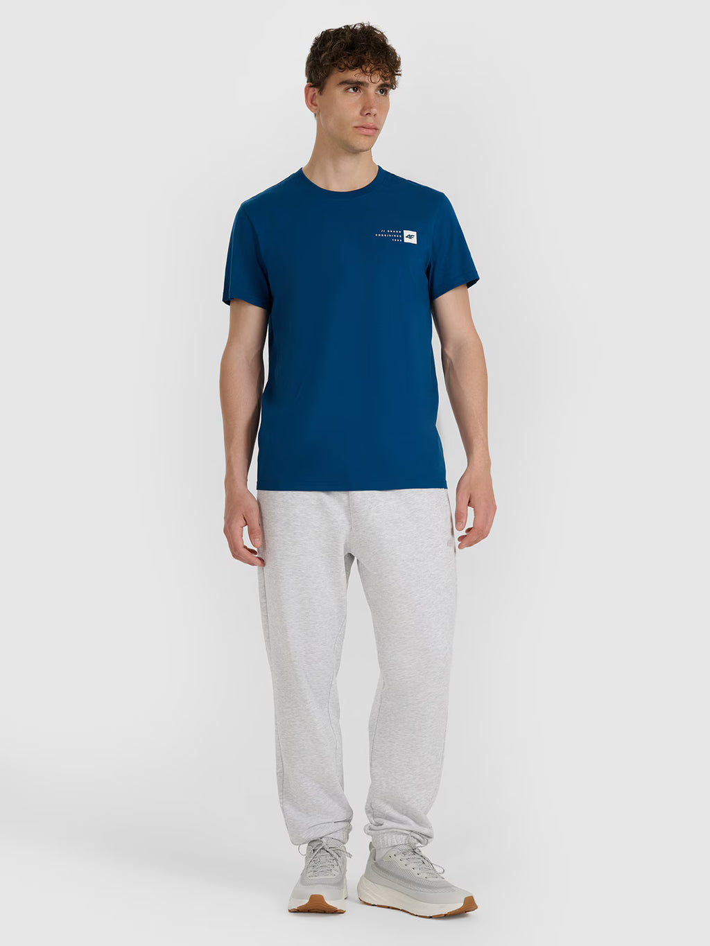 T-shirt regular z nadrukiem męski