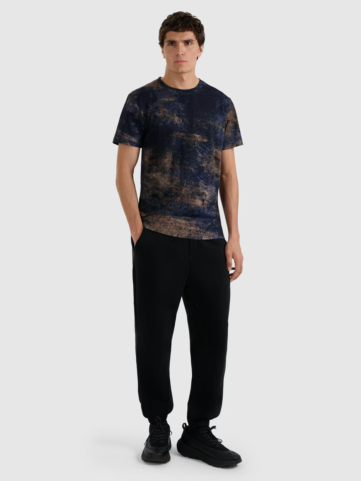T-shirt regular z nadrukiem męski