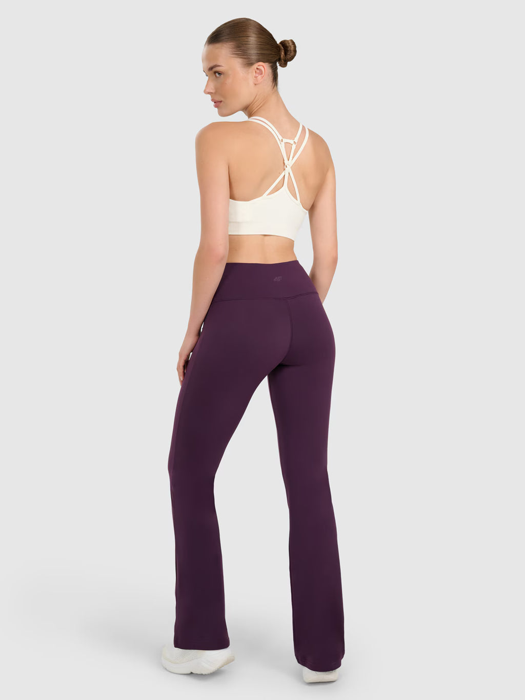 Legginsy z rozszerzanymi nogawkami damskie