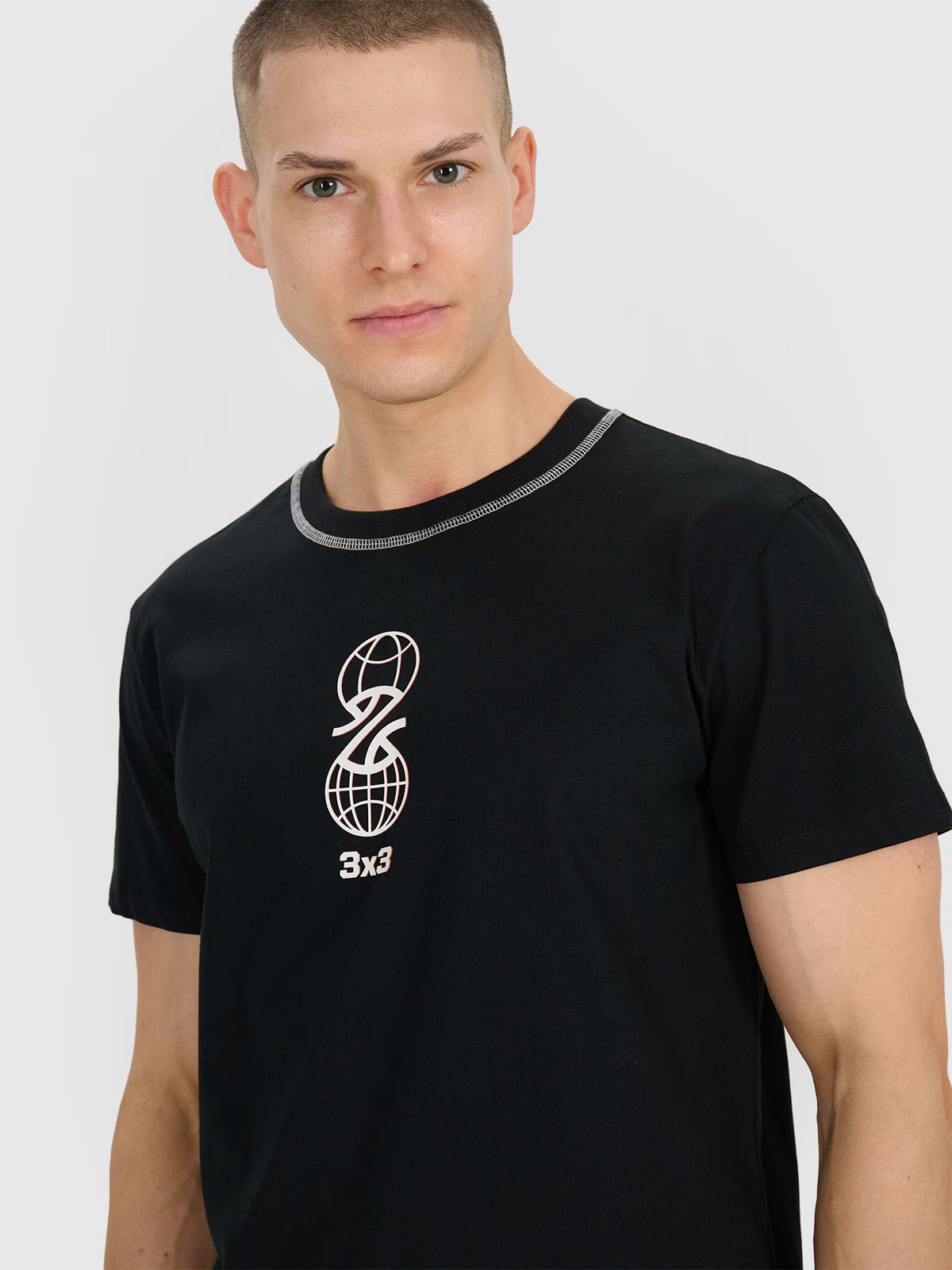 T-shirt regular z nadrukiem męski