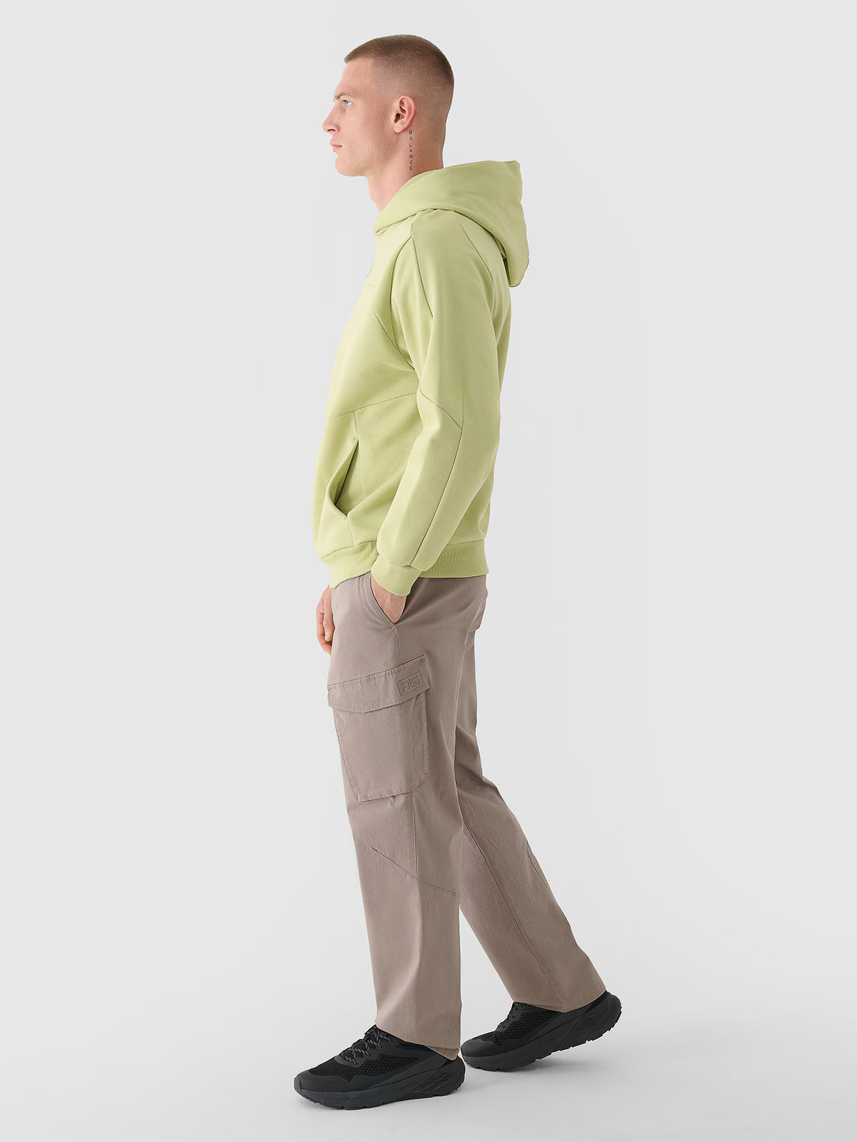 Spodnie casual cargo męskie 4F x Robert Lewandowski