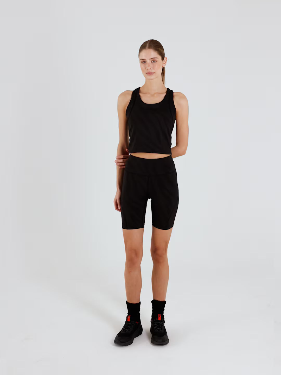 Crop top treningowy szybkoschnący damski